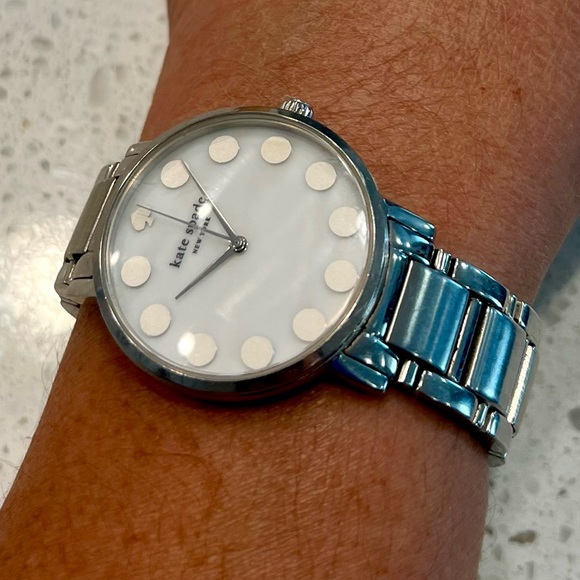 EUC Kate Spade Gramercy Silver Dot Watch - Picture 4 of 11
